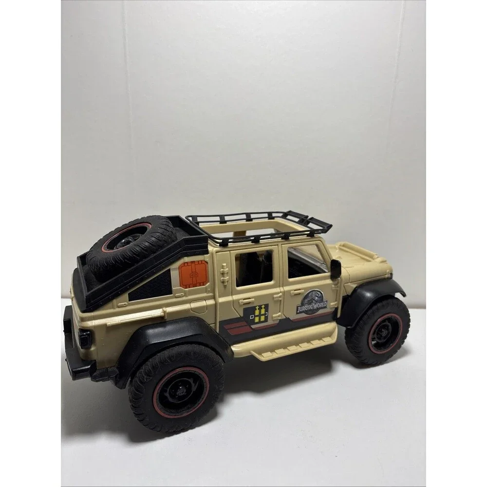 JEEP RC VEHICLE JURASSIC WORLD 2022 MATTEL JEEP ONLY NO REMOTE